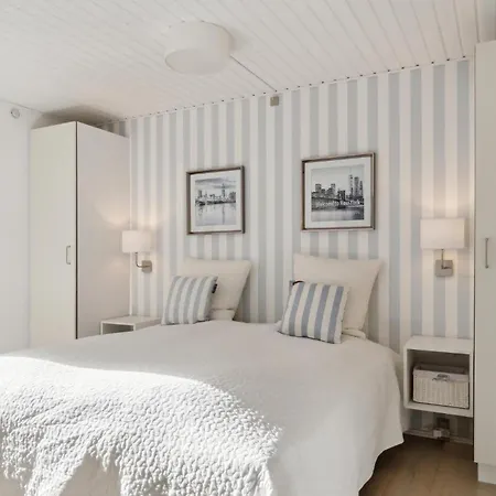 5 Bedroom Beautiful In