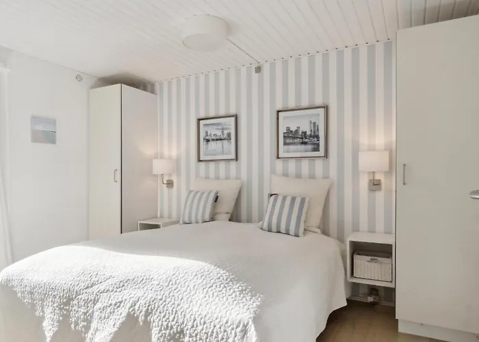 5 Bedroom Beautiful In
