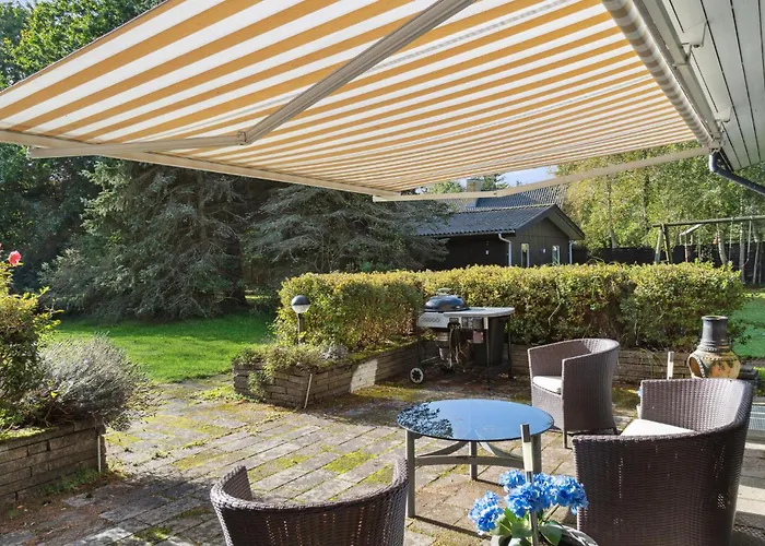 5 Bedroom Beautiful In Tatil Evi Eskebjerg